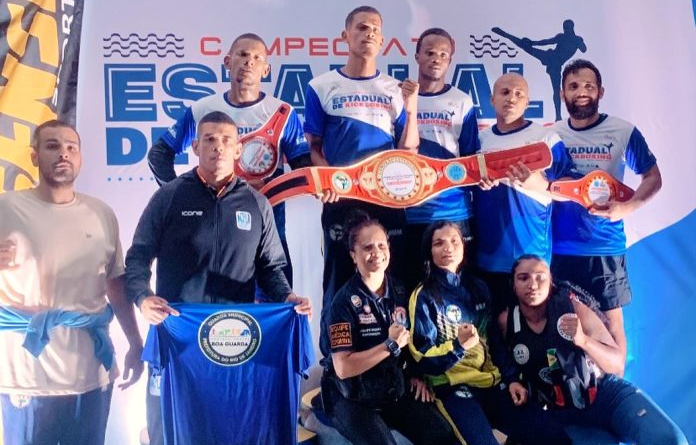 Lutadores de Kickboxing do Parque Radical de Deodoro dominam competição estadual
