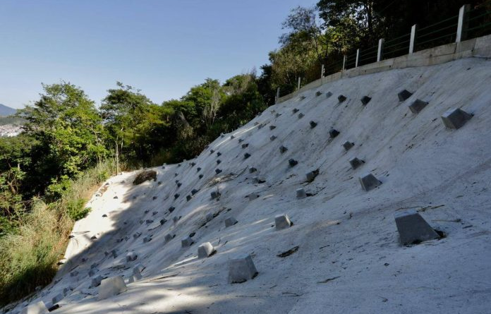 Vidigal, Ilha do Governador e Praça Seca têm obras de contenção de encostas concluídas