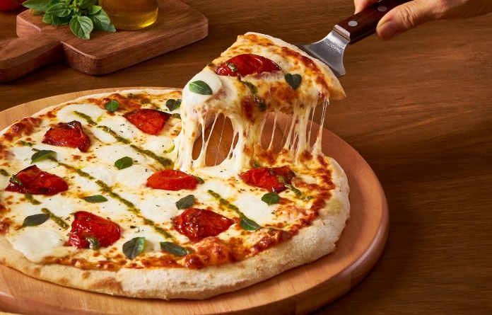 Pizzaria Spoleto: Nova Aposta do Grupo Trigo com Chef Italiano para Delivery de Qualidade