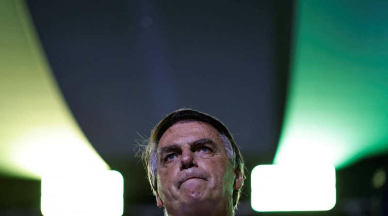 Título de cidadão catarinense a Bolsonaro emperra por falta de quórum