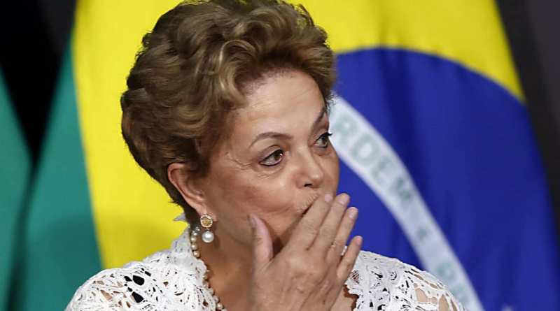 PSDB celebra 8 anos do afastamento de Dilma com lista dos 'piores momentos'